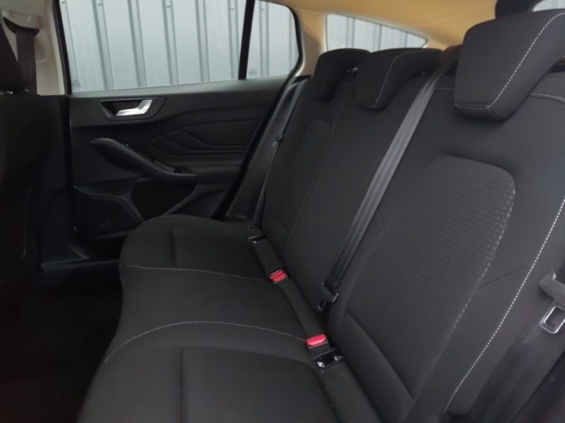 Used Ford Focus 2023 for sale - 77352871: Photo 6