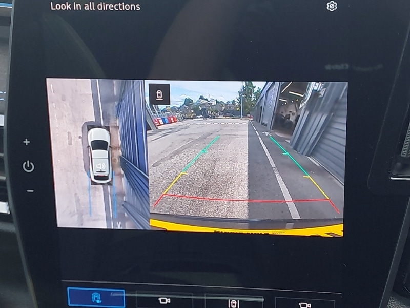 Used Renault Other 2025 for sale - 76365352: Photo 11