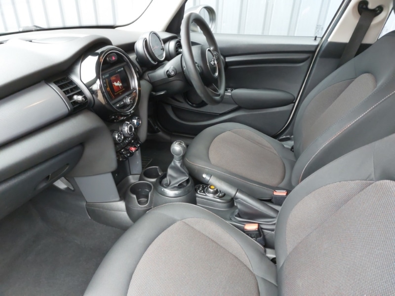 Used MINI Hatch 2018 for sale - 77611122: Photo 5