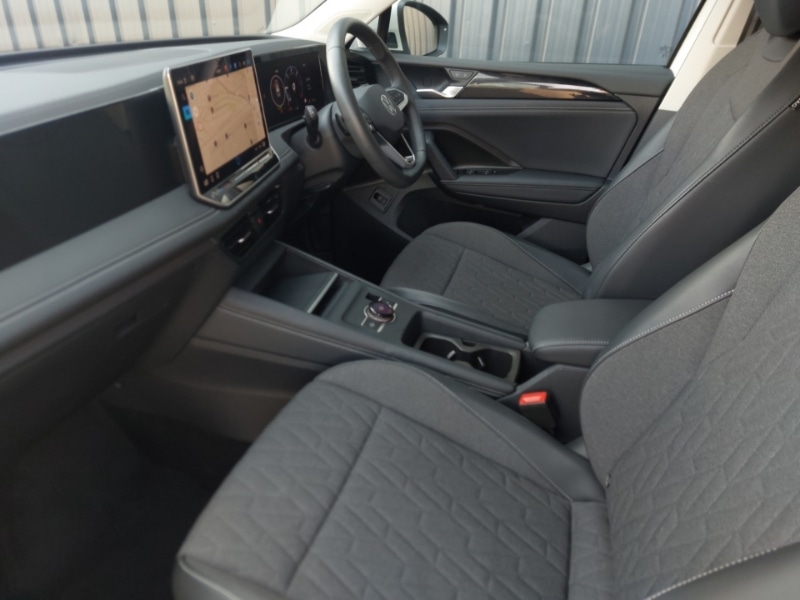 Used Volkswagen Tiguan 2024 for sale - 77223429: Photo 5