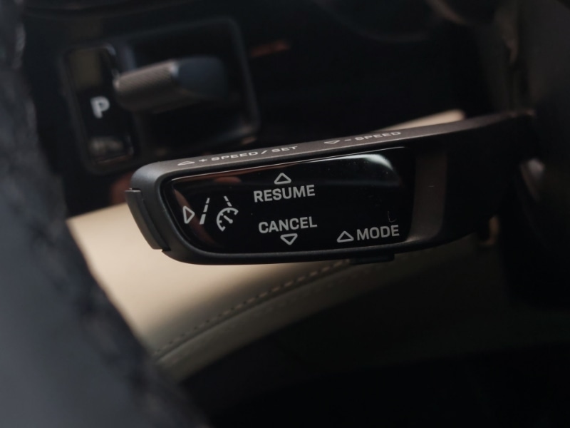 Used Porsche Taycan 2020 for sale - 76533289: Photo 19