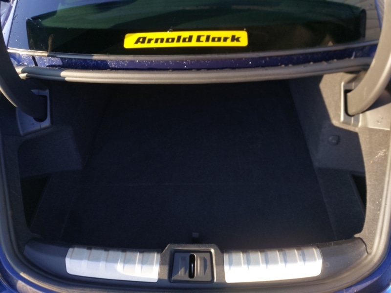 Used Porsche Taycan 2020 for sale - 76533289: Photo 8