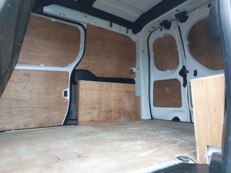 Used Renault Kangoo 2024 for sale - 77847440: Photo 6