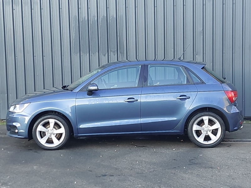 Used Audi A1 2017 for sale - 76639135: Photo 4