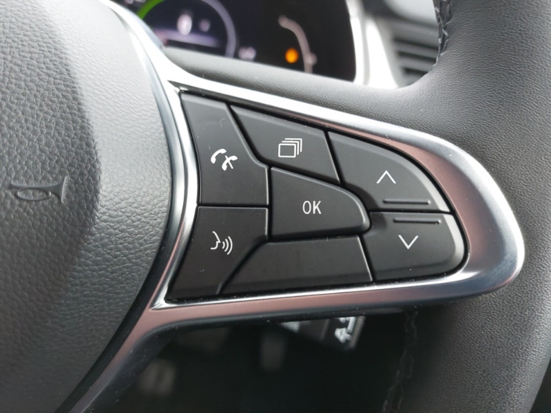 Used Renault Captur 2023 for sale - 77644425: Photo 16