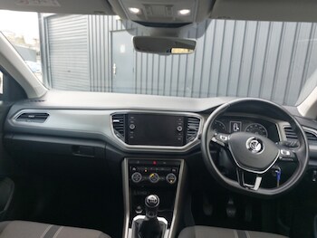 Used Volkswagen T-Roc 2020 for sale - 78274708: Photo