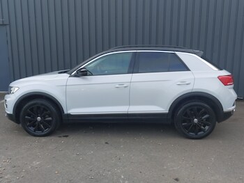 Used Volkswagen T-Roc 2020 for sale - 78274708: Photo