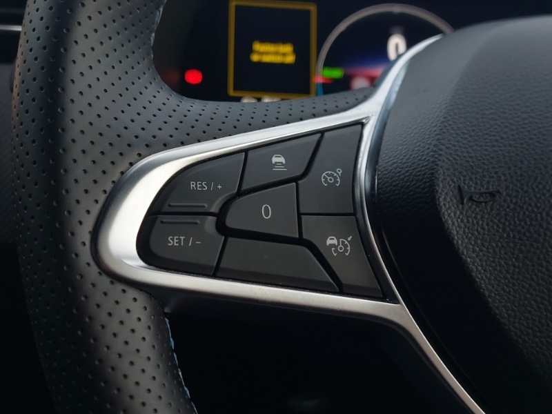 Used Renault Clio 2024 for sale - 76471461: Photo 19