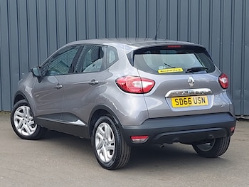 Used Renault Captur 2016 for sale - 77466808: Photo