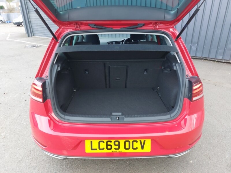 Used Volkswagen Golf 2019 for sale - 78113697: Photo 8