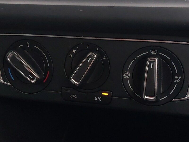 Used Volkswagen Polo 2017 for sale - 76816132: Photo 13