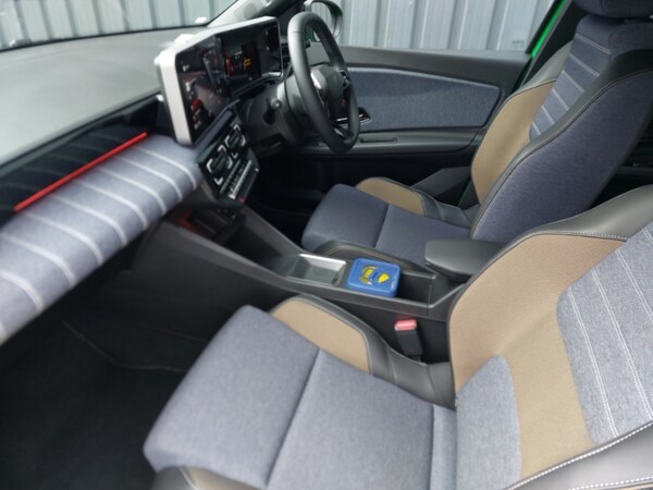 Used Renault 5 2025 for sale - 76213256: Photo 5
