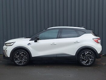 Used Renault Captur 2024 for sale - 76498260: Photo