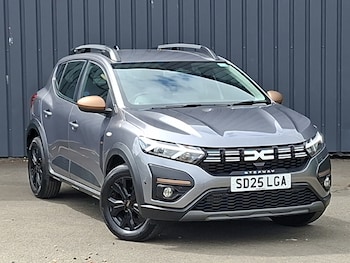 Used Dacia Sandero Stepway 2025 for sale - 79048318: Photo