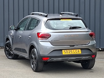 Used Dacia Sandero Stepway 2025 for sale - 79048318: Photo