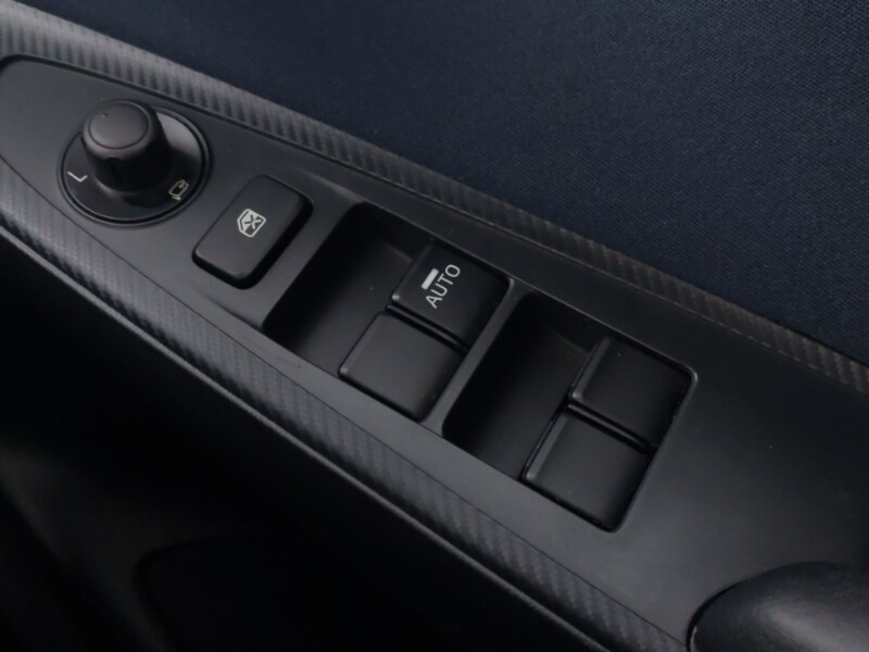 Used Mazda Mazda2 2016 for sale - 76695773: Photo 11