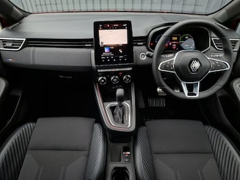 Used Renault Clio 2023 for sale - 78972802: Photo