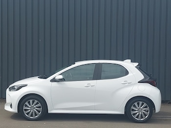 Used Toyota Yaris 2023 for sale - 78642746: Photo