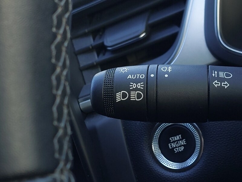 Used Renault Captur 2022 for sale - 76556282: Photo 18