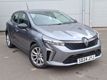 Used Renault Clio 2024 for sale - 79347872: Photo