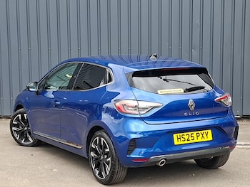 Used Renault Clio 2025 for sale - 79603492: Photo