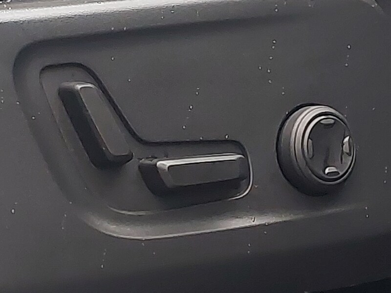 Used Volvo XC40 2025 for sale - 77518137: Photo 14