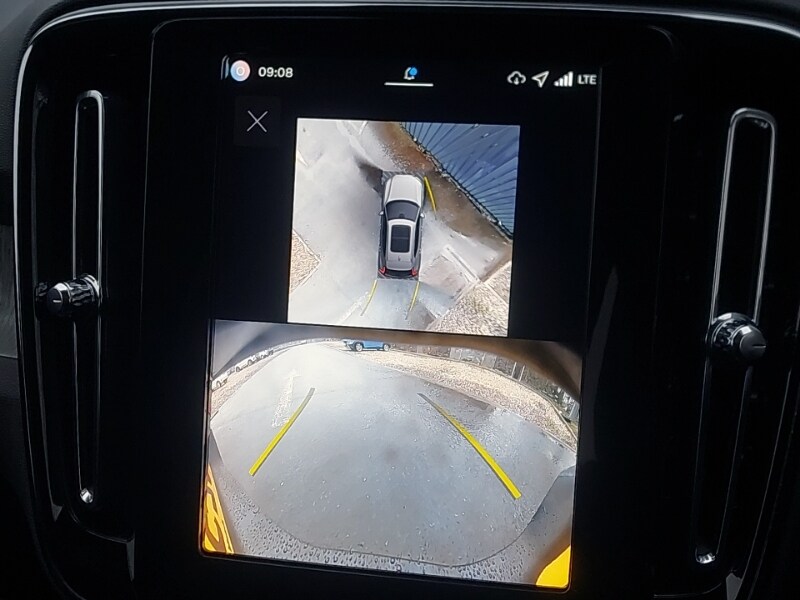 Used Volvo XC40 2025 for sale - 77518137: Photo 9