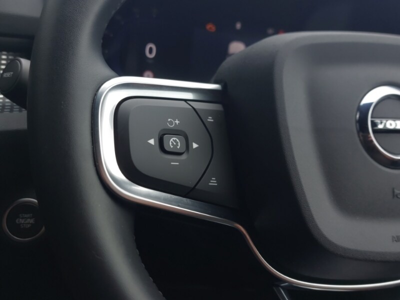 Used Volvo XC40 2024 for sale - 76897733: Photo 17