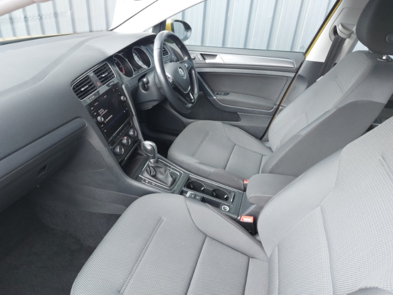 Used Volkswagen Golf 2018 for sale - 78203415: Photo 5