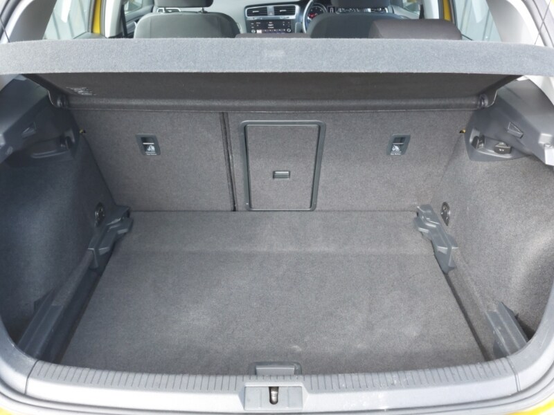 Used Volkswagen Golf 2018 for sale - 78203415: Photo 8