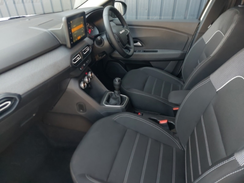 Used Dacia Jogger 2025 for sale - 76602314: Photo 5