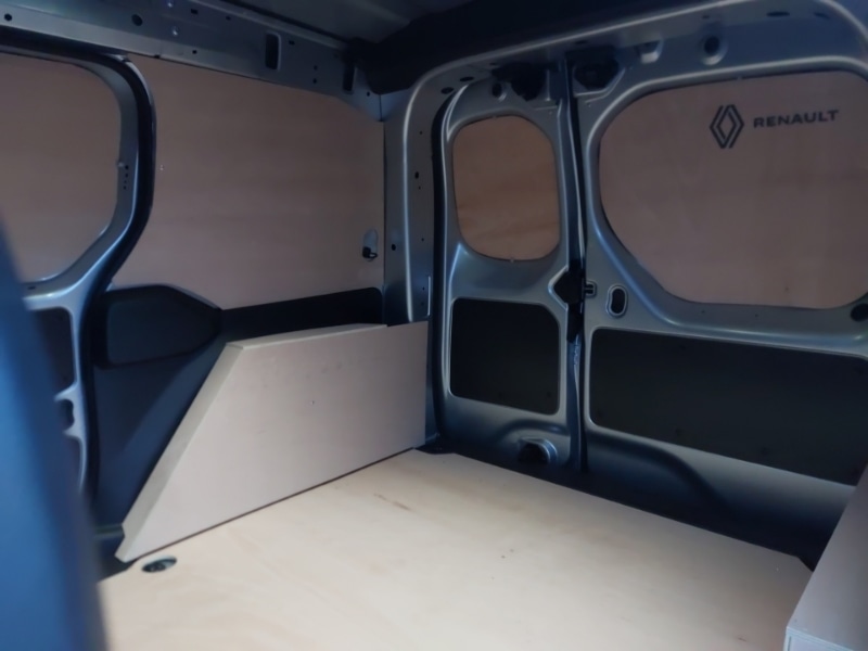 Used Renault Kangoo 2025 for sale - 77201757: Photo 6