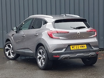 Used Renault Captur 2022 for sale - 76450790: Photo