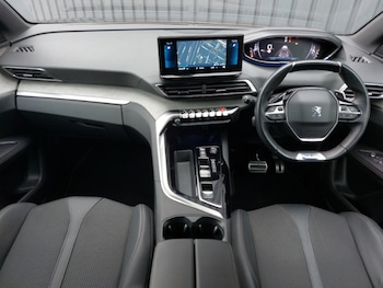 Used Peugeot 5008 2023 for sale - 78821425: Photo