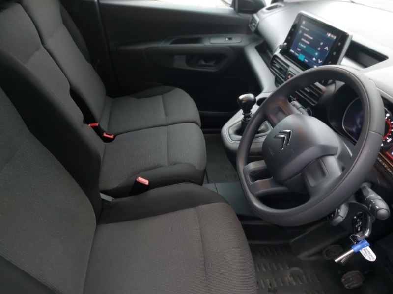 Used Citroen Berlingo 2024 for sale - 76721488: Photo 2