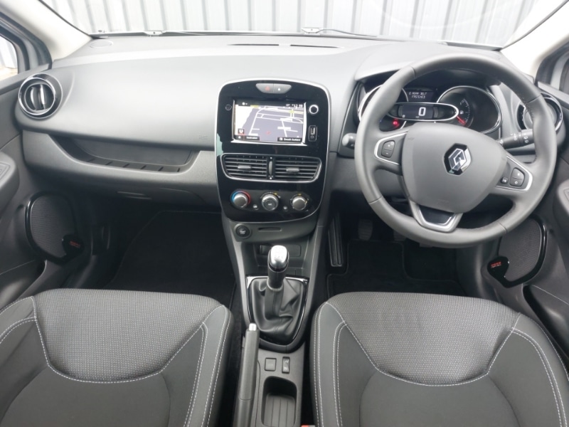 Used Renault Clio 2019 for sale - 78169847: Photo 2