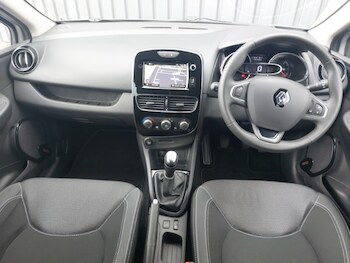 Used Renault Clio 2019 for sale - 78169847: Photo