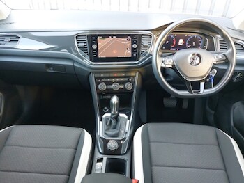 Used Volkswagen T-Roc 2018 for sale - 78333774: Photo