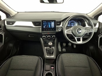 Used Renault Captur 2023 for sale - 79387142: Photo