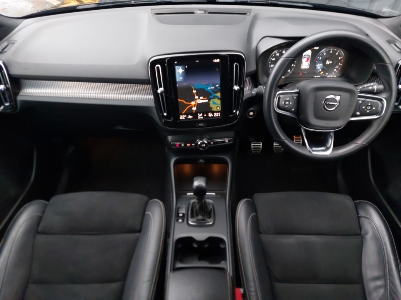 Used Volvo XC40 2021 for sale - 77366205: Photo 2