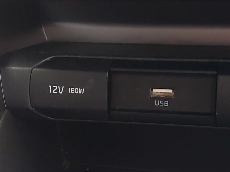 Used Kia Stonic 2024 for sale - 77433830: Photo 15