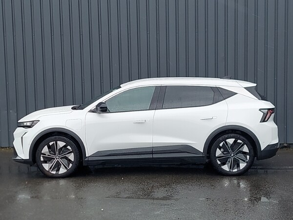 Used Renault Scenic E-Tech 2024 for sale - 75695734: Photo 4