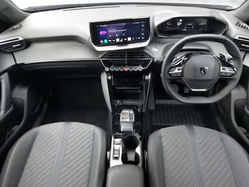 Used Peugeot 2008 2025 for sale - 75701901: Photo