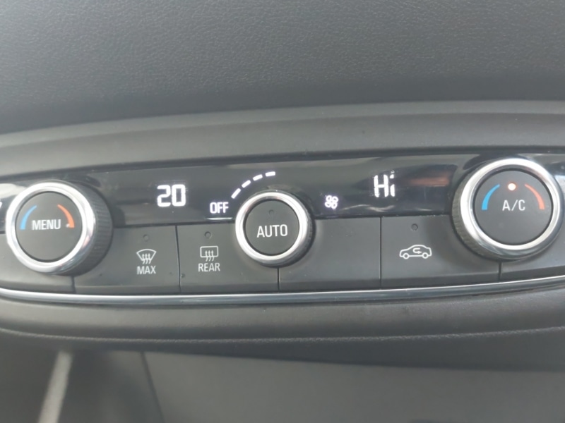 Used Vauxhall Crossland 2022 for sale - 78041190: Photo 18