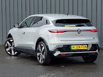 Used Renault Megane E Tech 2024 for sale - 75921109: Photo