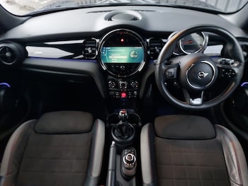 Used MINI Hatch 2022 for sale - 77173805: Photo