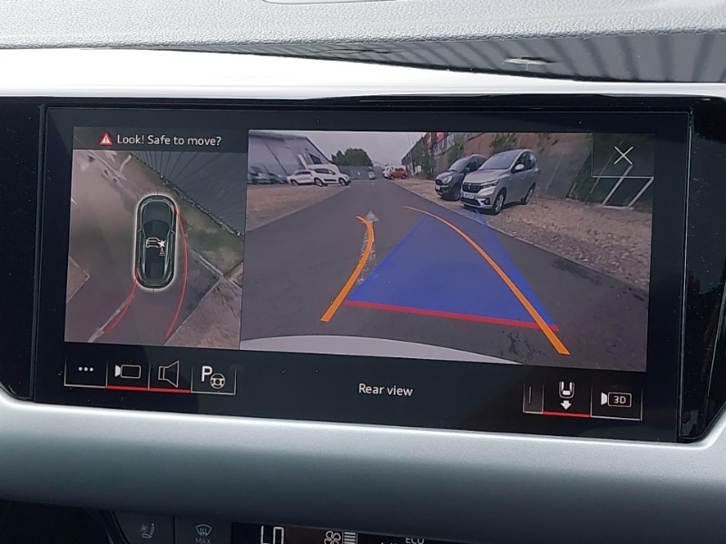 Used Audi e-tron GT 2022 for sale - 76478451: Photo 11