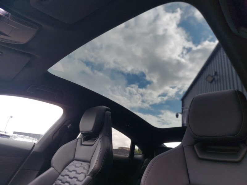 Used Audi e-tron GT 2022 for sale - 76478451: Photo 14