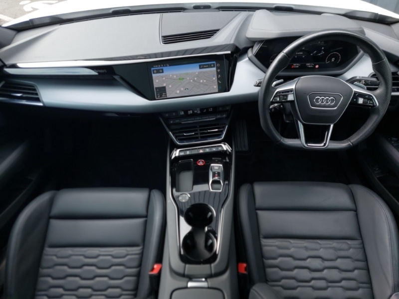 Used Audi e-tron GT 2022 for sale - 76478451: Photo 2