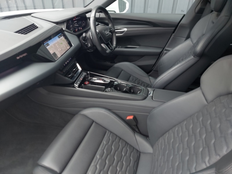 Used Audi e-tron GT 2022 for sale - 76478451: Photo 5